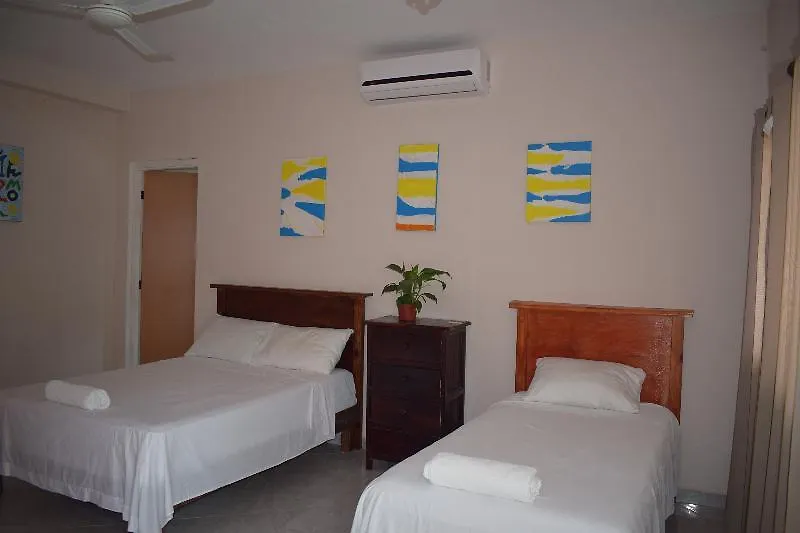 Grand Hostel Cancun Puerto Morelos